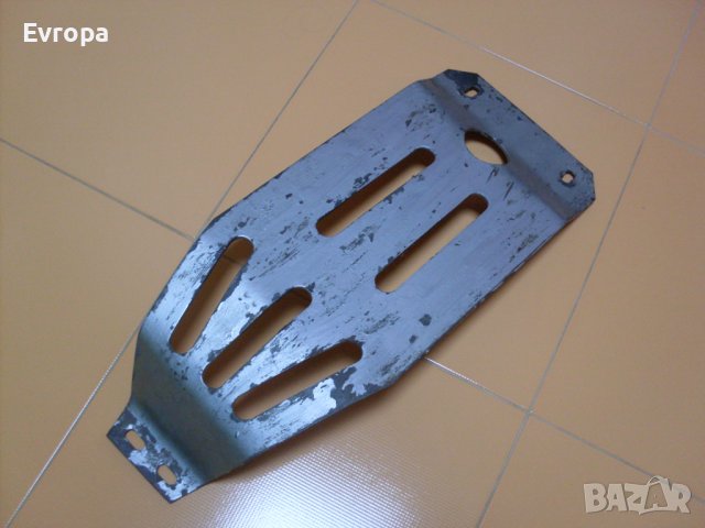 Подкартерна ламарина- ВАЗ., снимка 4 - Аксесоари и консумативи - 39954297