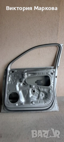 Оригинални врати Фолксваген Тигуан, снимка 7 - Части - 53774376