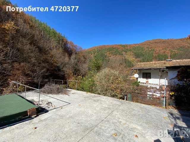 Къща на четири нива с изграден басейн област София, снимка 10 - Къщи - 53237988