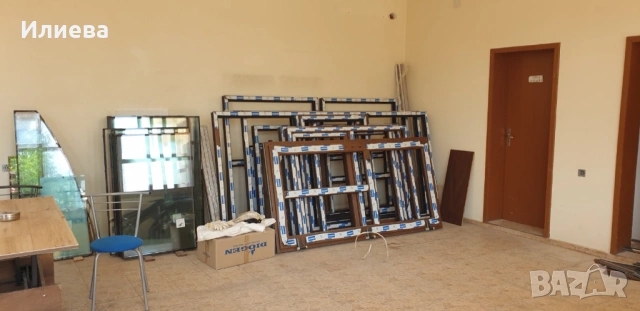 Масивна тухлена къща, снимка 3 - Къщи - 53738379