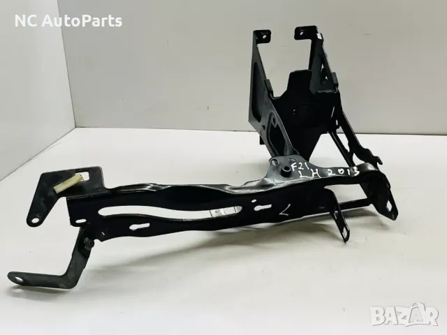 Предна лява стойка за фар ОРИГИНАЛНА черна за BMW БМВ 1 серия F20 F21 170238-11 2014