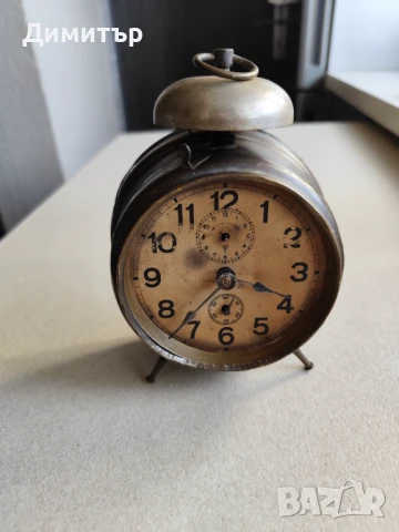 часовник будилник