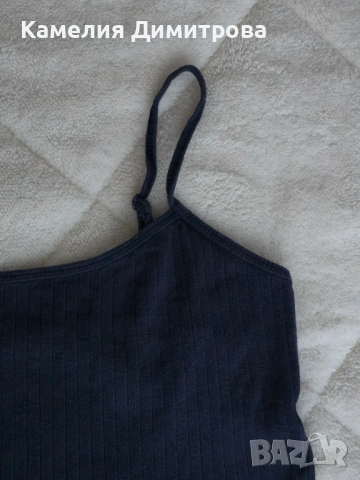 Къс тъмносин топ с регулируеми презрамки, снимка 2 - Потници - 53286419