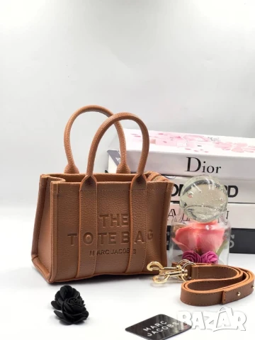 чанти the tote bag marc jacobs , снимка 6 - Чанти - 51285875