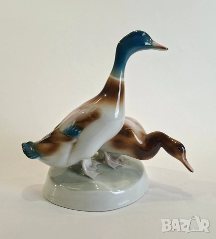 Порцеланова фигурка на две патки - Zsolnay от 20те години