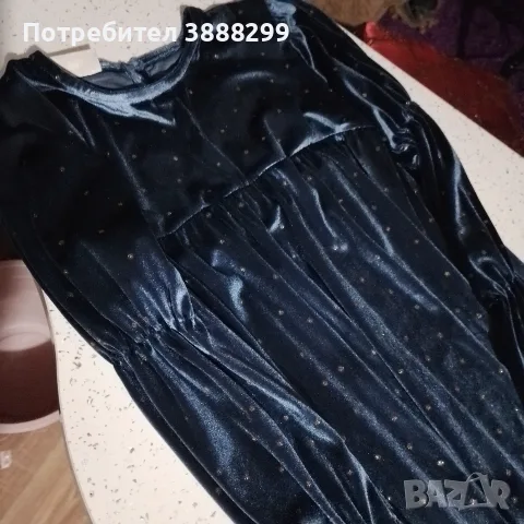 Детски роклички два броя.