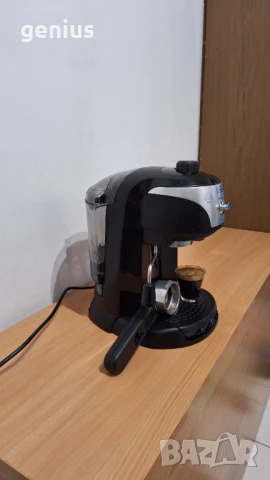 Кафемашина Делонги  Delonghi ec221, снимка 9 - Кафемашини - 51124426