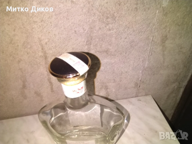 Красиво баровско шише от маркова ракия празно, снимка 3 - Други стоки за дома - 52056013
