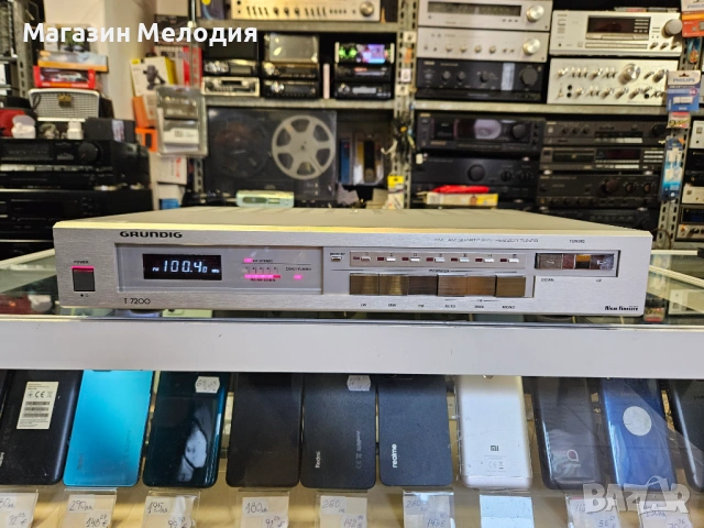 Качествен стерео тунер Grundig T 7200 В отлично техническо и визуално състояние., снимка 3 - Радиокасетофони, транзистори - 53455114