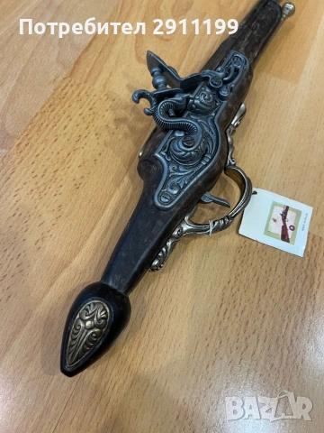 Реплика на кремъклия, снимка 2 - Антикварни и старинни предмети - 53827605