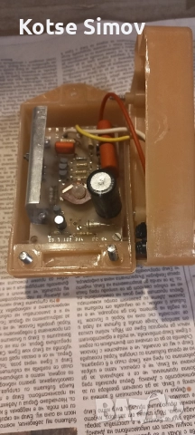 Фото електронно реле на завод ,,Светлина"-Стара Загора 