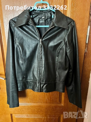 Дамско кожено яке