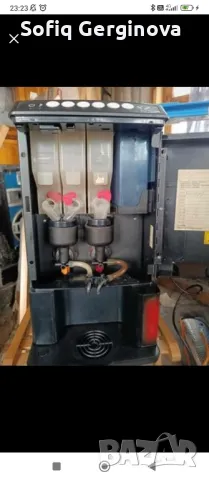 Вендинг машина Нескафе , снимка 3 - Кафемашини - 47646425