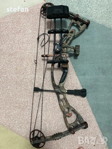  Ловен Лък compound HOYT , снимка 4 - Лъкове и арбалети - 51142598