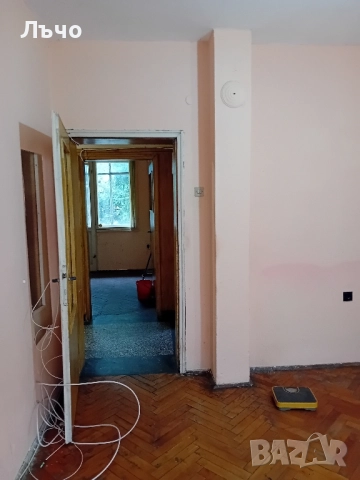 Продавам апартамент