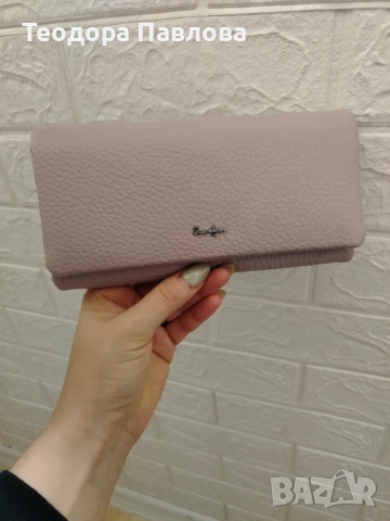 Дамско портмоне , снимка 2 - Портфейли, портмонета - 52903478