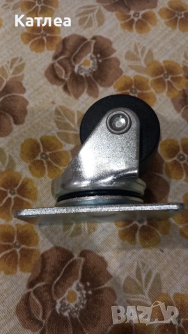 Колело за стелажи , снимка 5 - Стелажи и щандове - 53697457