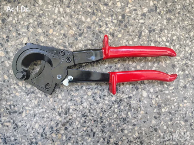 Ножица за кабели с изолирани дръжки до 240 мм2