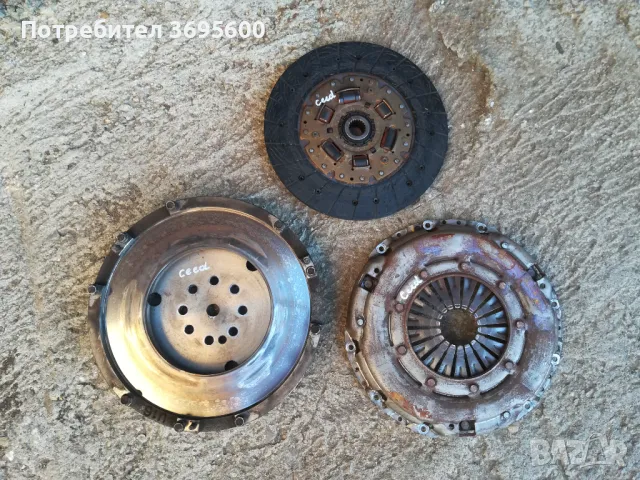 Kia Ceed 1.6 CRDI Киа Сийд Сиид маховик съединител феродов притискателен диск притискател