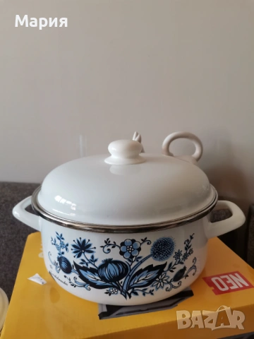 Емайлирана тенджера GSW W. GermanyВинтидж емайлирана тенджера с декор "Син лук" , снимка 3 - Съдове за готвене - 53749535