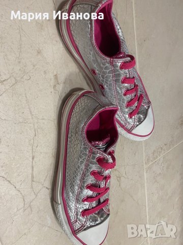 Оригинални уникални кецове Converse, снимка 4 - Кецове - 42606643