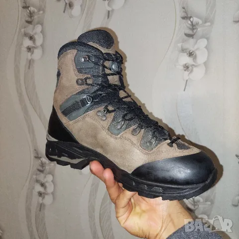 туристически обувки Lowa Camino GTX Gore-Tex  номер 41-41,5, снимка 5 - Други - 47709822
