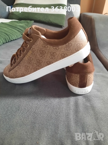 Оригинални сникърси Guess , снимка 3 - Спортни обувки - 52175948