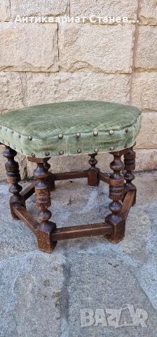 Винтидж дървена табуретка , снимка 16 - Дивани и мека мебел - 52553980