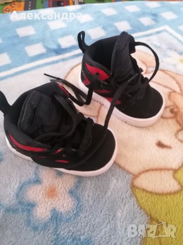 Бебешки обувки Jordan , снимка 8 - Бебешки обувки - 34179762