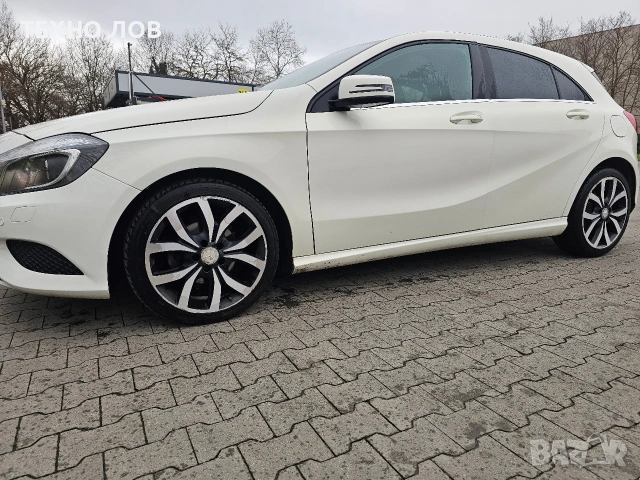 Mercedes-Benz 180, снимка 6 - Автомобили и джипове - 53426725