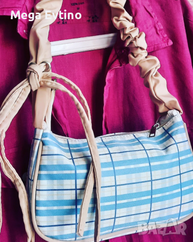 Дамска чанта Милениум, Каре 