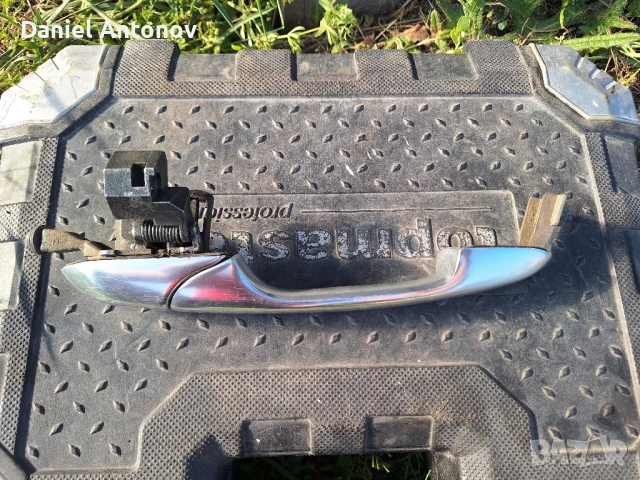 Дясна пасажерска външна дръжка за Алфа Ромео 147 ГТ Alfa Romeo GT, снимка 4 - Части - 50676367