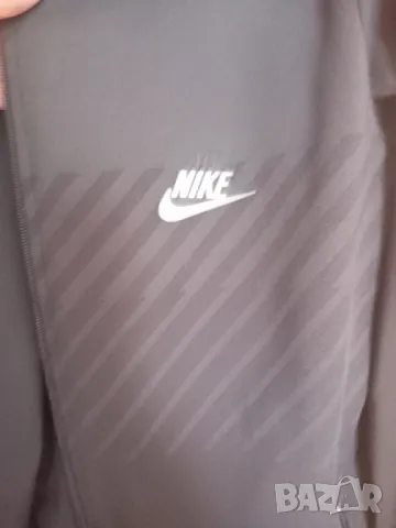 Спортен екип /анцунг Nike, снимка 5 - Спортни дрехи, екипи - 49504051