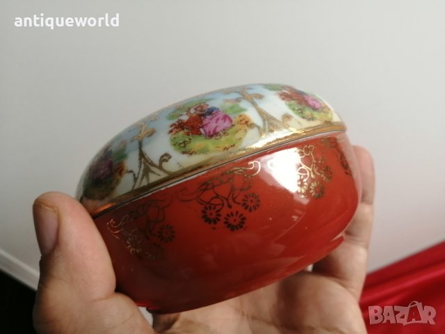 Френска Барокова Порцеланова Кутия за Бижута , снимка 7 - Антикварни и старинни предмети - 41594816