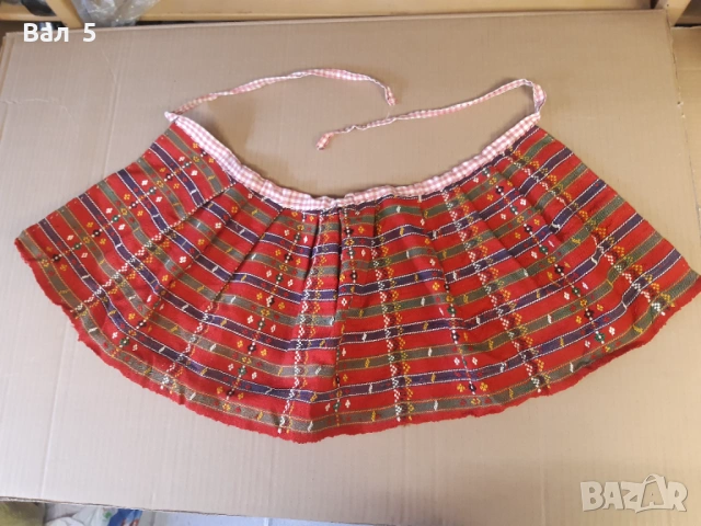 Автентичен бръчник , вълненик , пищимал . Носия