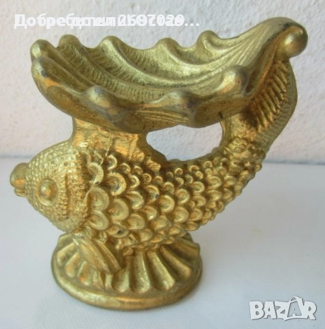 фигури от метал: Метална статуетка - човек с копие, златна рибка, момче, Сингапур мерлион, снимка 10 - Статуетки - 31110664