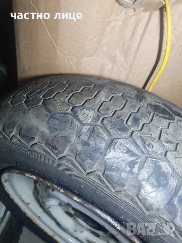 Дажанта с гума за Москвич, снимка 3 - Гуми и джанти - 52771127