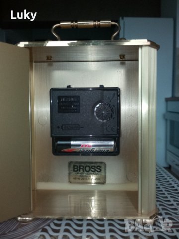 Продавам прекрасен и стилен, часовник на стара, известна марка-HIMLE&SOHNE-Германия.Настолен тип. , снимка 3 - Антикварни и старинни предмети - 42623319