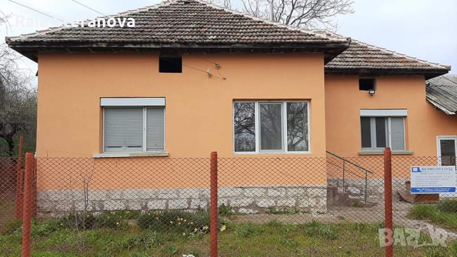 Продава се къща в село Бърдарски геран, снимка 1