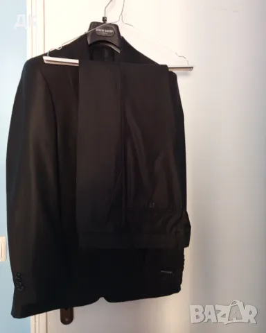 Мъжки костюм Пиер Карден 