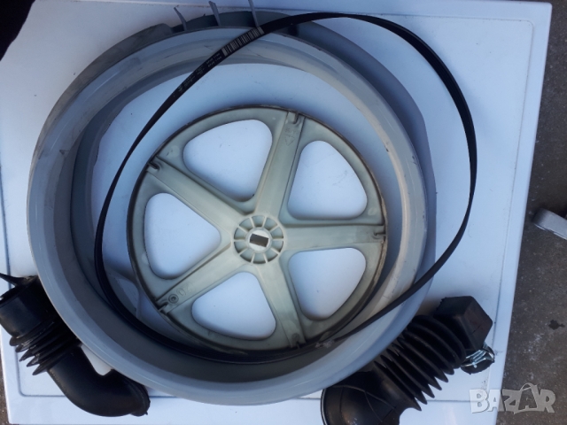 Продавам на части пералня Hotpoint Ariston WMF 701 EU, снимка 10 - Перални - 36004473