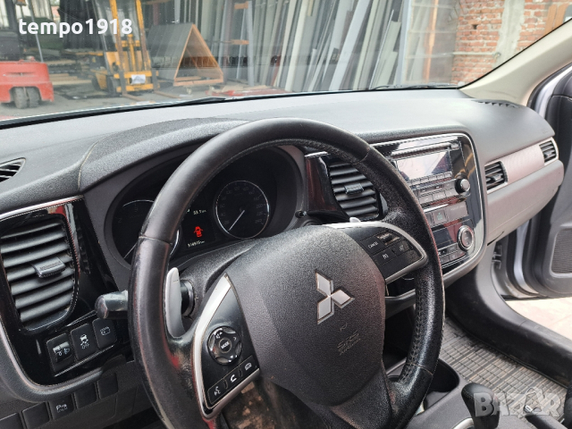 Mitsubishi Outlander 2014 г., снимка 2 - Автомобили и джипове - 44684657