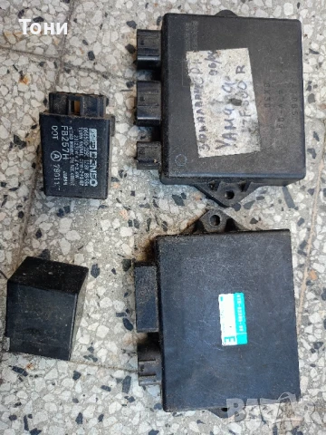 Реле за бензинова помпа и cdi Yamaha YZF600R Thundercat и tdm 850