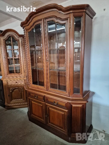 Масивна Витрина-внос от Германия!, снимка 2 - Секции и витрини - 50639303