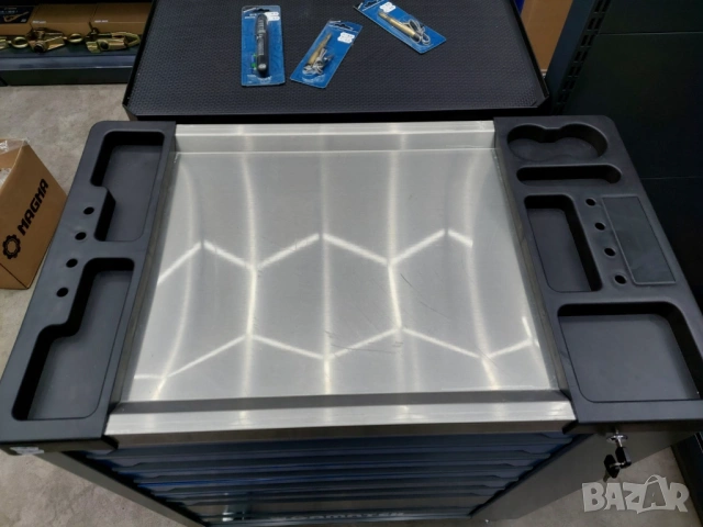 Количка за инструменти оборудвана с 258 броя инструменти, снимка 5 - Други инструменти - 51993756