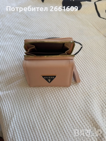 портфейл guess в цвят розово , снимка 3 - Портфейли, портмонета - 55998903