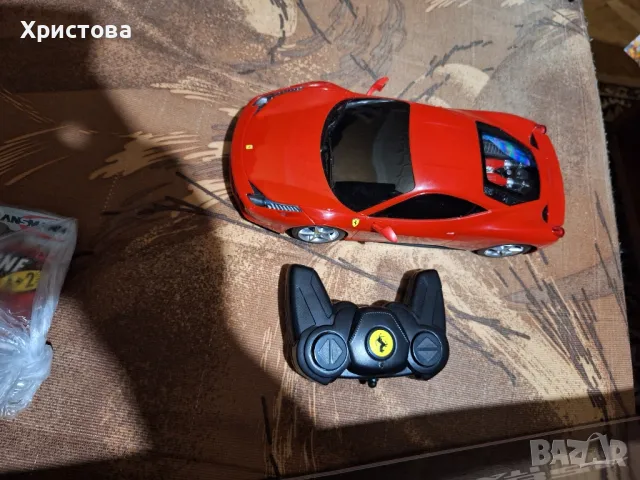 Кола с дистанционно Ferrari 458 Italia Rastar 1:18, снимка 6 - Коли, камиони, мотори, писти - 48356518
