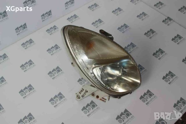 Десен фар за Daihatsu Sirion 2004г. facelift, снимка 2 - Части - 41041554