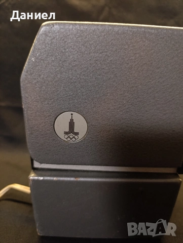 Диапрожекционен апарат Олимпийски , снимка 4 - Антикварни и старинни предмети - 53484960