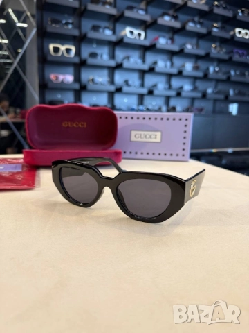 очила с черен обикновен калъф и ув защита cartier gucci fendi , снимка 14 - Слънчеви и диоптрични очила - 51896834